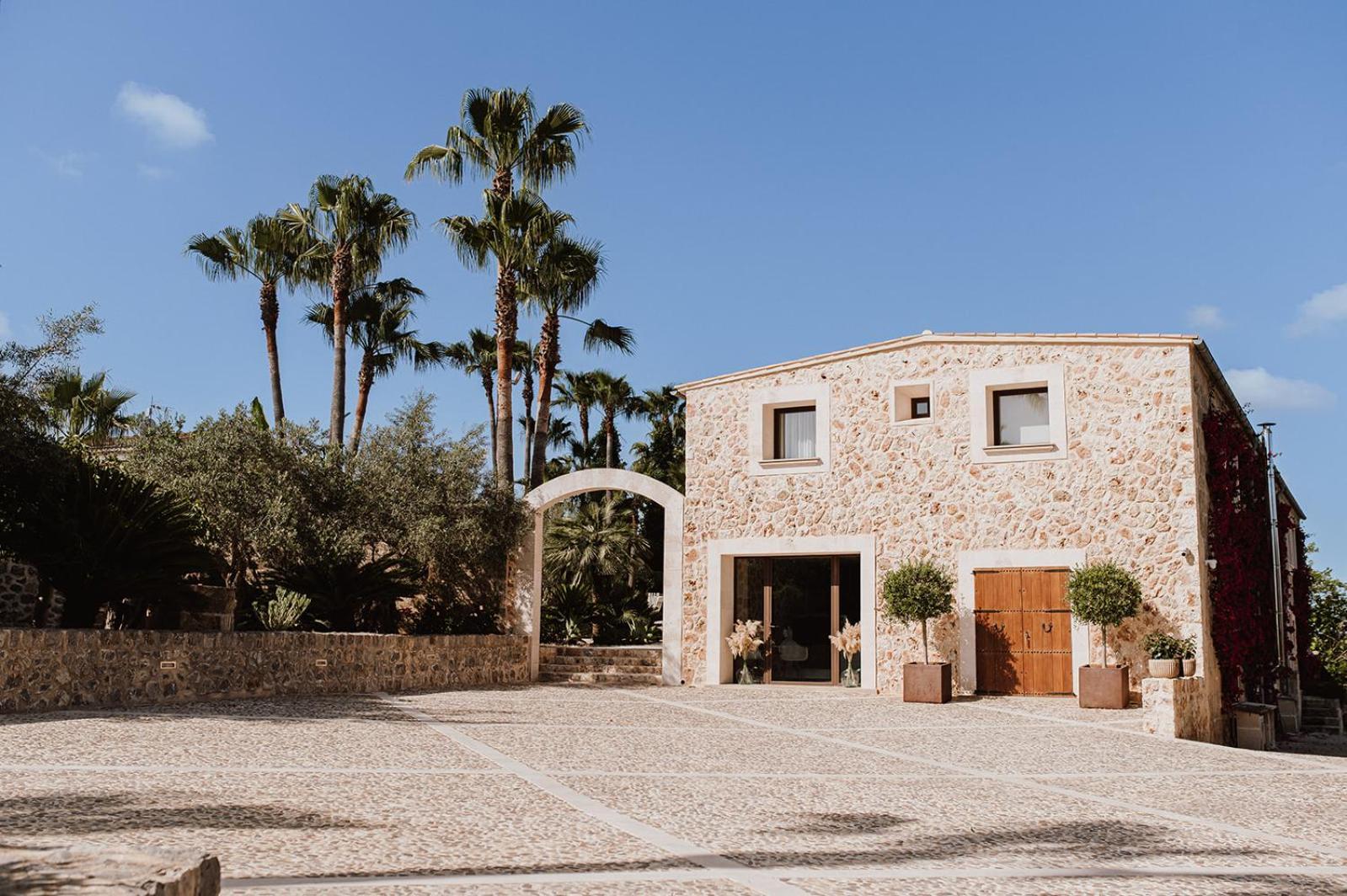 Sa Talaia Blanca Villa Muro Exterior photo